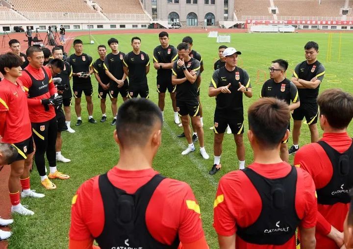 TheAthletic名记奥恩斯坦报道，曼城前锋哈兰德不会参加今天曼城客场对阵卢顿的比赛。